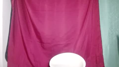 Snapshot of snow_sweet chatting on 02/18/26, 07:04 snow_sweet online show from 02/18/26, 07:04