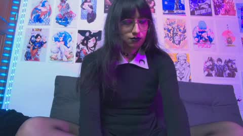 Snow and Bubble online show from 02/08/25, 03:00