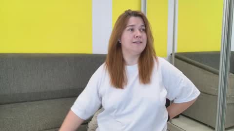 Snapshot of snowflakec chatting on 11/11/25, 08:53 snowflakec online show from 11/11/25, 08:53