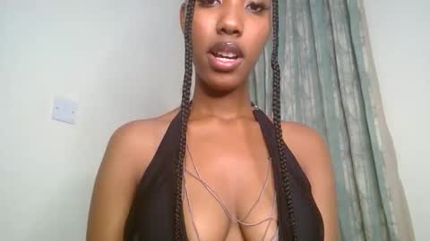 Snapshot of snowfox254 chatting on 10/13/25, 07:03 snowfox254 online show from 10/13/25, 07:03