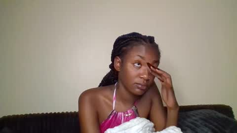 Snapshot of snowie_eyes chatting on 03/16/26, 11:58 Snowie eyes online show from 03/16/26, 11:58