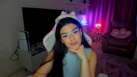 snowingwinter online show from 10/02/25, 07:54