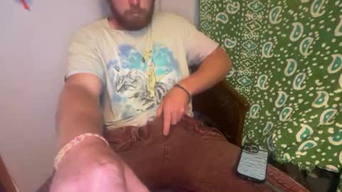 Snapshot of snowtrooper888 chatting on 06/20/26, 04:32 snowtrooper888 online show from 06/20/26, 04:32