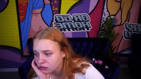 Snapshot of snowwhite_bella chatting on 11/02/25, 01:35 snowwhite_bella online show from 11/02/25, 01:35