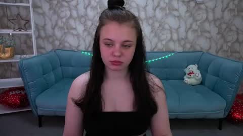 snowwhite_bella online show from 04/24/26, 07:27