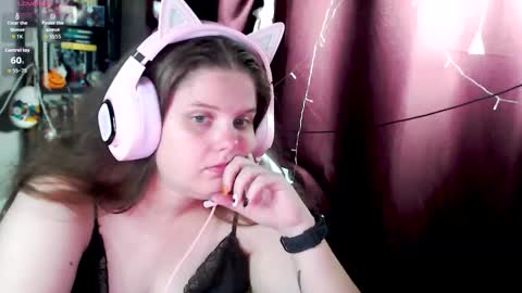 Snapshot of so_cute777 chatting on 10/10/25, 04:17 so cute777 online show from 10/10/25, 04:17