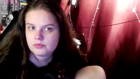 Snapshot of so_cute777 chatting on 10/27/25, 11:47 so cute777 online show from 10/27/25, 11:47