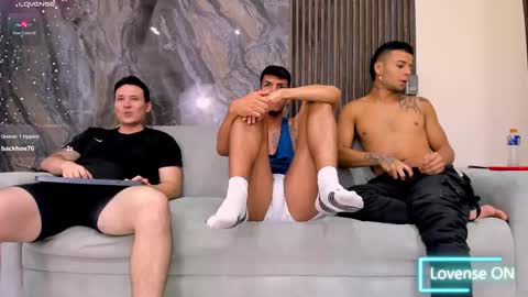 Snapshot of soccer_hot chatting on 03/04/25, 07:43 SOCCER HOT online show from 03/04/25, 07:43