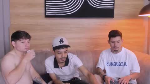 Snapshot of soccer_hot chatting on 09/27/25, 09:20 SOCCER HOT online show from 09/27/25, 09:20