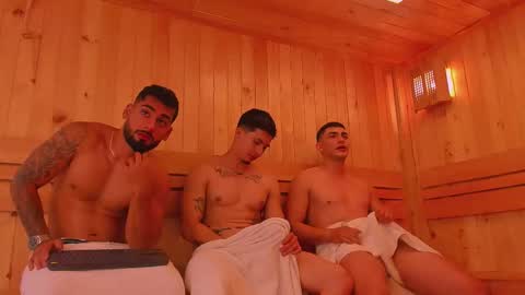 Snapshot of soccer_hot chatting on 11/08/25, 02:34 SOCCER HOT online show from 11/08/25, 02:34