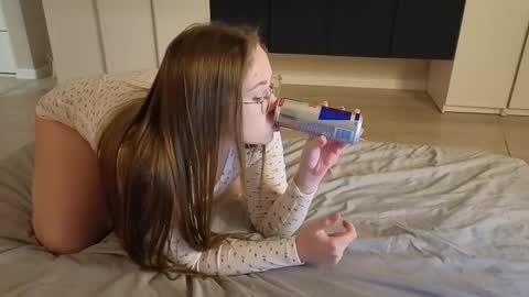 Sophy online show from 11/12/25, 08:19