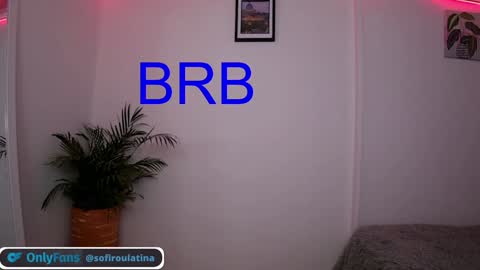 Snapshot of soffi_rousel_ chatting on 12/29/24, 09:30 soffi_rousel_ online show from 12/29/24, 09:30