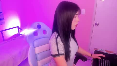 Snapshot of soffi_x chatting on 03/31/26, 09:15 soffi_x online show from 03/31/26, 09:15