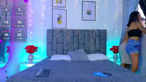 Snapshot of soffia_konig chatting on 03/30/26, 12:17 SOFFI AND CHISTOPHER online show from 03/30/26, 12:17
