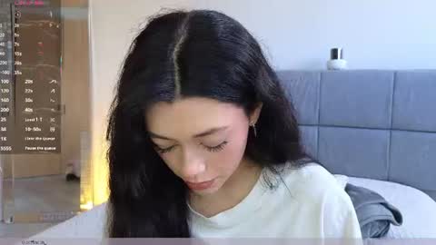 Snapshot of soffimoon_ chatting on 06/16/26, 08:11 IG Soffimoon I THANK YOU FOR LEAVING YOUR FOLLOW online show from 06/16/26, 08:11