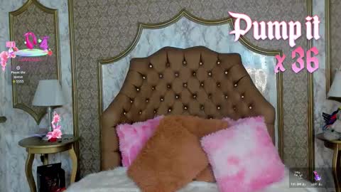 Snapshot of soffiqueen chatting on 02/24/26, 01:42 Schedule 1400 - 2100 gtm-5 online show from 02/24/26, 01:42