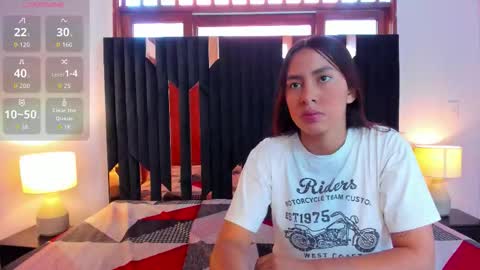 soffy and mia online show from 10/24/25, 12:01