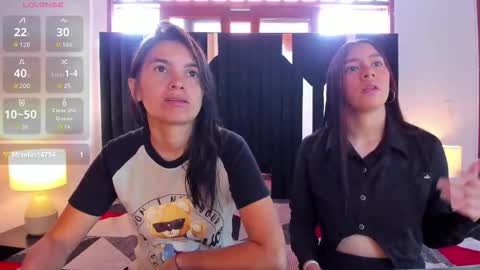 soffy and mia online show from 11/08/25, 01:00