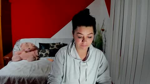 Soffy online show from 09/25/25, 03:32