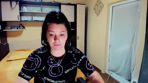 Soffy online show from 05/11/26, 04:51