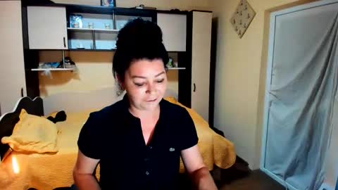Snapshot of soffy_skye chatting on 06/06/26, 04:50 Soffy online show from 06/06/26, 04:50