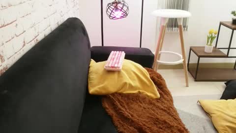 sofhia cruz online show from 12/18/25, 06:36