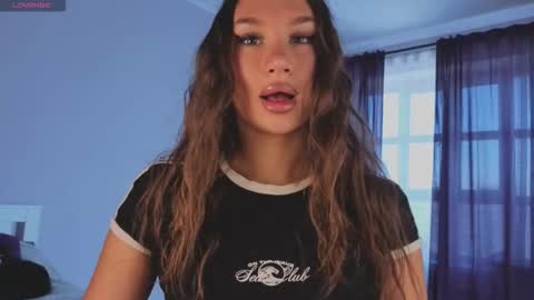 Snapshot of sofi___love chatting on 02/05/26, 11:15 Sofi online show from 02/05/26, 11:15