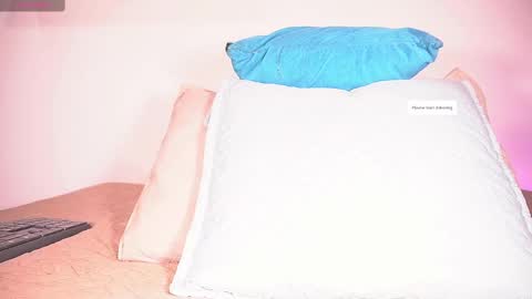 Sofia online show from 09/20/25, 03:07