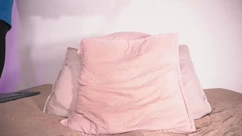 Sofia online show from 09/22/25, 03:08