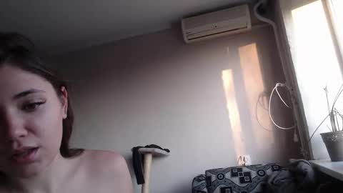 Snapshot of sofi_delightful chatting on 01/01/25, 01:37 Sofi online show from 01/01/25, 01:37