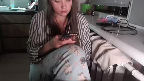 Snapshot of sofi_delightful chatting on 10/12/25, 07:46 Sofi online show from 10/12/25, 07:46