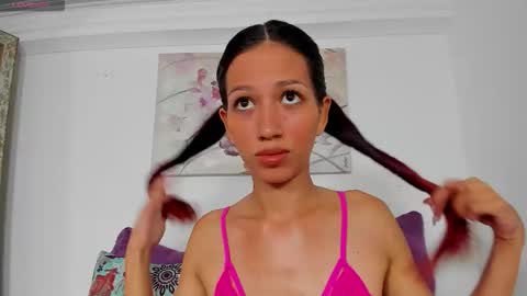 Sofi  online show from 11/07/25, 11:32