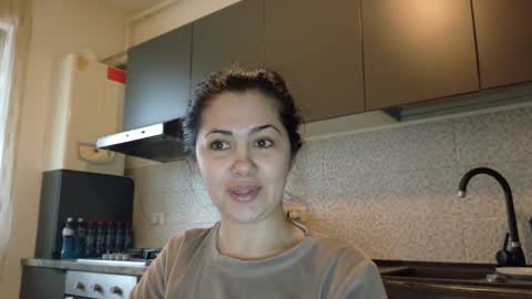 Snapshot of sofi_moon26 chatting on 02/09/26, 12:09 sofi moon26 online show from 02/09/26, 12:09