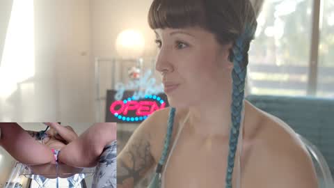 Snapshot of sofi_mora chatting on 01/24/25, 04:39 Sofi Mora online show from 01/24/25, 04:39