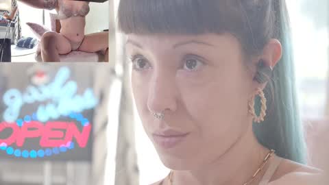 Snapshot of sofi_mora chatting on 10/06/25, 02:25 Sofi Mora online show from 10/06/25, 02:25