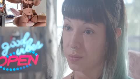 Snapshot of sofi_mora chatting on 10/26/25, 02:34 Sofi Mora online show from 10/26/25, 02:34