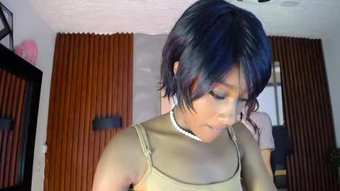 Snapshot of sofi_thomas_ chatting on 05/05/26, 11:40 Sofia online show from 05/05/26, 11:40