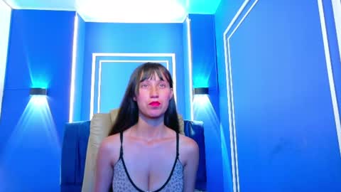 Snapshot of sofia1_9 chatting on 06/30/26, 11:55 sofia online show from 06/30/26, 11:55