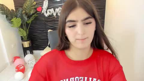 Snapshot of sofia44 chatting on 02/22/25, 12:40 Skarlett online show from 02/22/25, 12:40