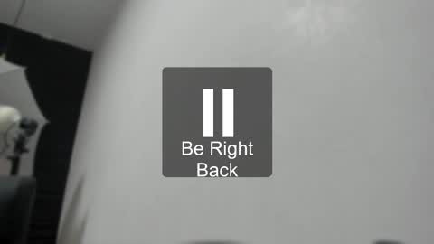 Snapshot of sofia44 chatting on 03/18/26, 01:25 Skarlett online show from 03/18/26, 01:25