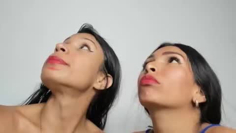 Snapshot of sofia_and_sara chatting on 01/13/25, 10:13 sofia_and_sara online show from 01/13/25, 10:13