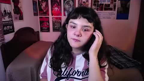Sofi online show from 06/26/26, 02:21