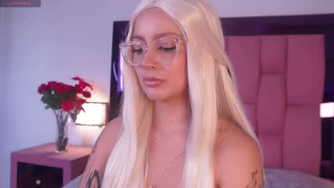 Snapshot of sofia_dream7 chatting on 02/17/25, 07:10 Sofi online show from 02/17/25, 07:10