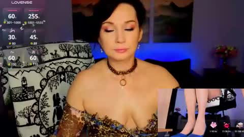 Sofia online show from 04/28/26, 01:05