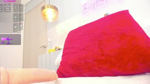 Sofia  online show from 01/31/25, 10:42