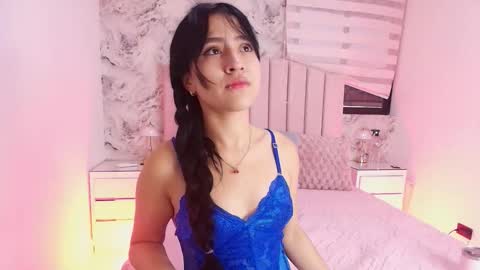 sofia gomes online show from 12/20/25, 11:50