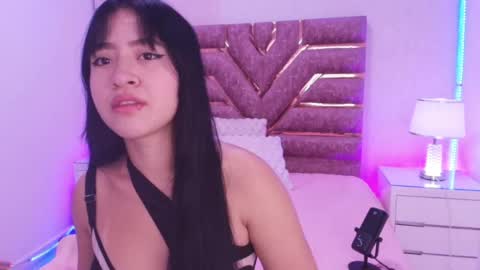 sofia gomes online show from 04/26/26, 11:52