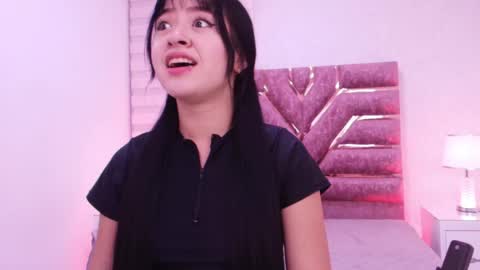 sofia gomes online show from 06/04/26, 12:00