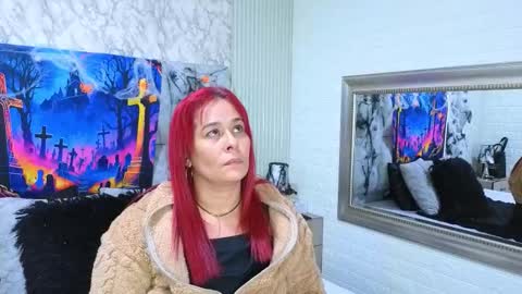 sofia gutierrez   online show from 10/21/25, 03:18