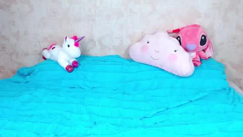 Sofia here online show from 02/18/25, 05:09